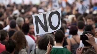 Държавните служители в цяла Гърция започват национална стачка