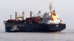 Корабът „Руен“ е на ремонт в МТГ „Делфин“ във Варна