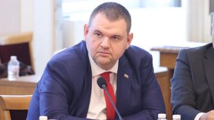 Пеевски призова служебния кабинет да отмени решението за частната детска болница