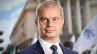 Костадин Костадинов: Акция на „Възраждане“ спря  украинска делегация, дошла за безплатни реактори от „Белене“