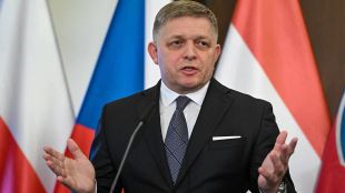Здравният министър на Словакия с положителна прогноза за Роберт Фицо