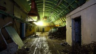 Съветска лаборатория за биологично оръжие тъне в разруха