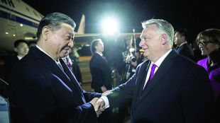 Китай и Унгария поемат на „златно пътешествие“