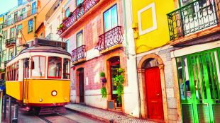 Наемите в Португалия по-високи от заплатите
