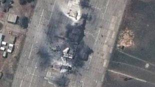 Сателит засне опустошението след украинската атака по руска авиобаза в Крим (СНИМКИ)