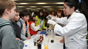 Софийският фестивал на науката събира над 12 000 ученици и изследователи от 3 континента